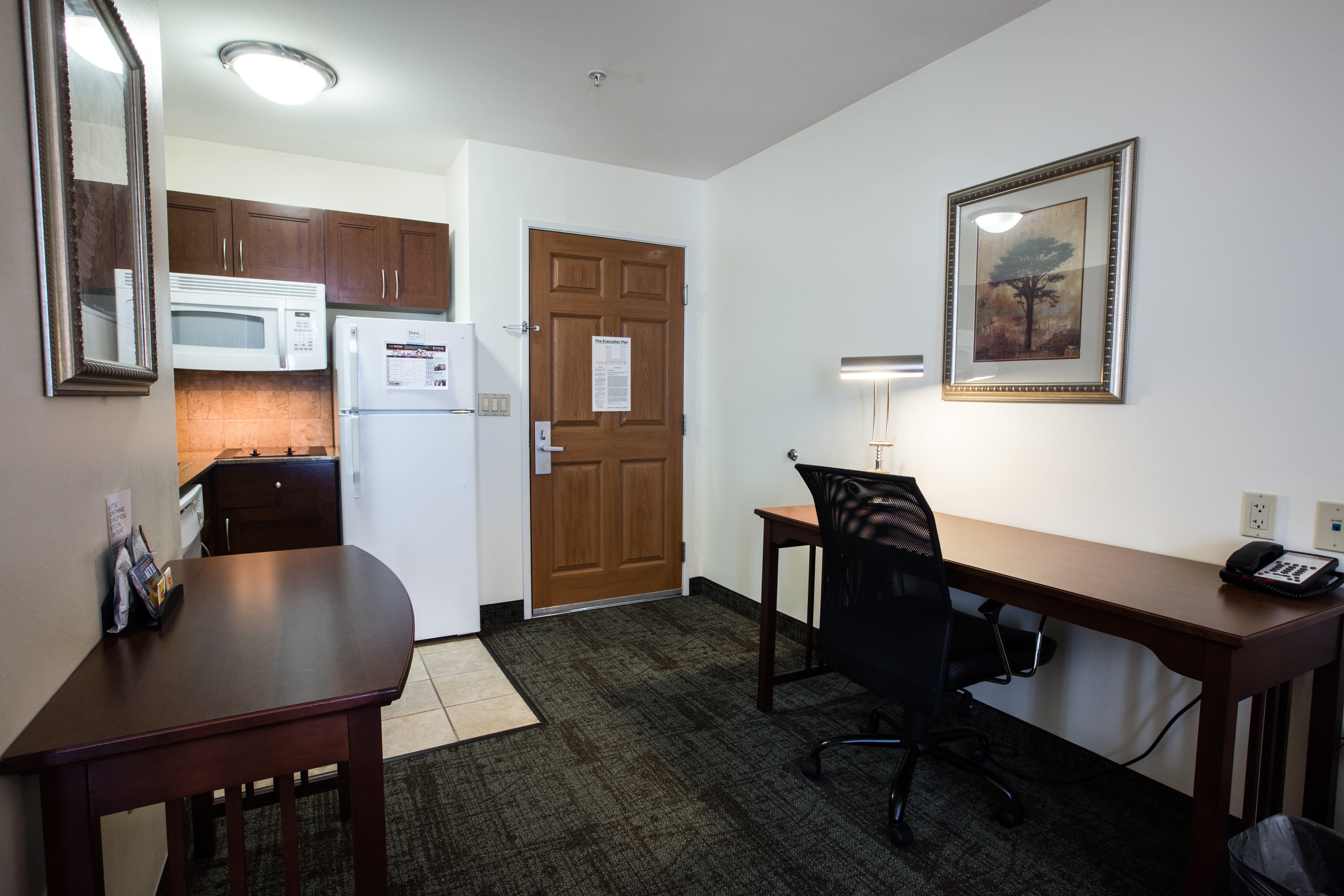 Staybridge Suites Austin Airport By Ihg Exterior photo